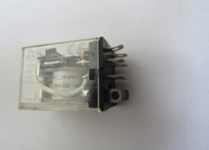 Relay OMRON 2PDT 24VDC
